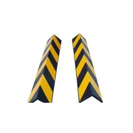 SECA-TRAC RUBBER CORNER PROTECTOR